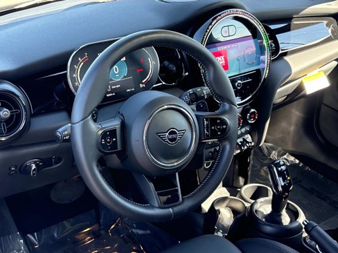 Certified 2023 MINI Cooper S image 7