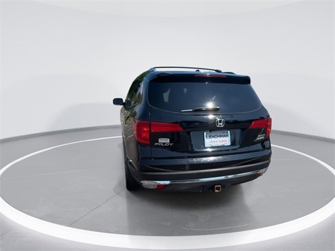 Used 2016 Honda Pilot Touring image 24