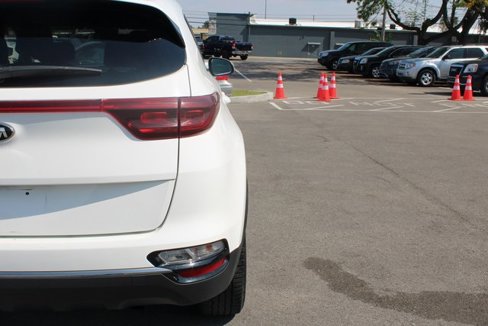 Used 2020 Kia Sportage LX image 46