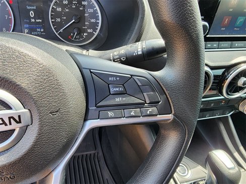 Used 2023 Nissan Sentra S image 17