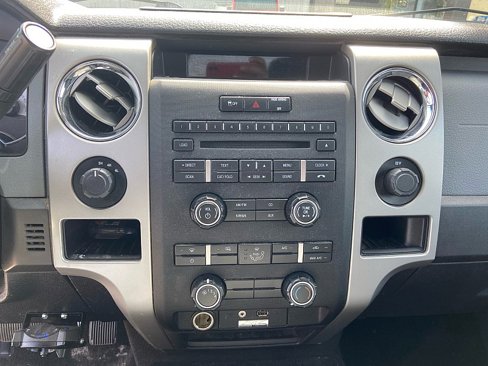 Used 2012 Ford F150 XLT w/ XTR Pkg image 12