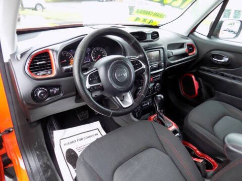 Used 2015 Jeep Renegade Trailhawk w/ Popular Equipment Group image 13