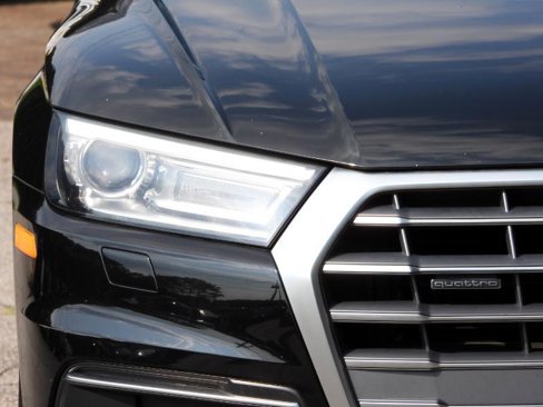 Used 2018 Audi Q5 2.0T Premium Plus image 24