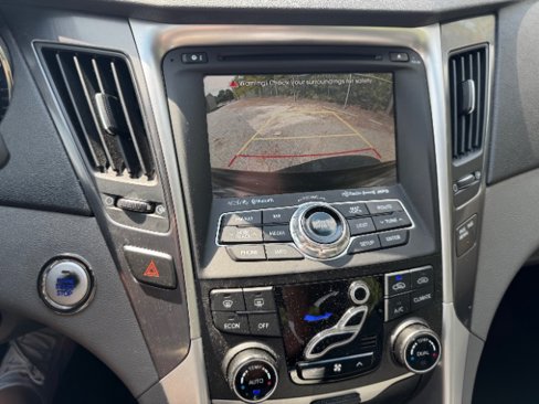Used 2012 Hyundai Sonata Limited w/ Ultimate Pkg image 13
