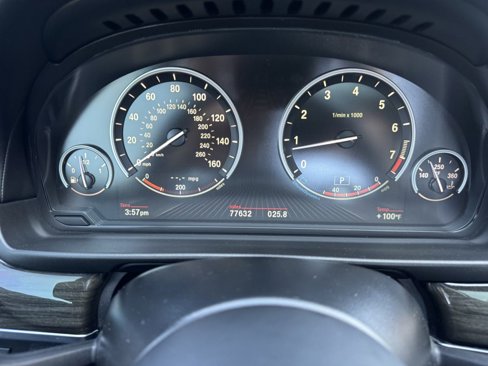 Used 2016 BMW 550i Sedan image 34