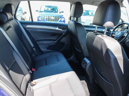 Used 2019 Volkswagen e-Golf SEL Premium image 14