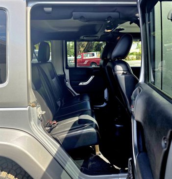 Used 2014 Jeep Wrangler Unlimited Sahara w/ Dual Top Group image 28
