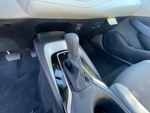 New 2025 Toyota Corolla LE image 8