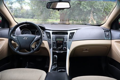 Used 2012 Hyundai Sonata GLS image 16