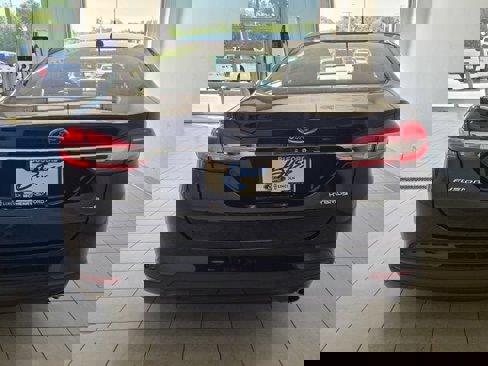 Used 2018 Ford Fusion S image 10