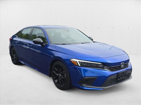 Used 2022 Honda Civic Sport image 3