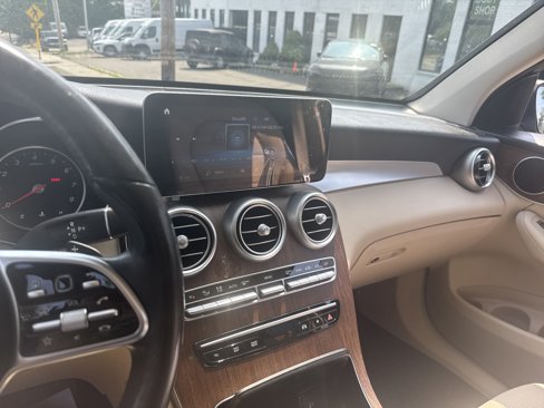Used 2020 Mercedes-Benz GLC 300 4MATIC image 59