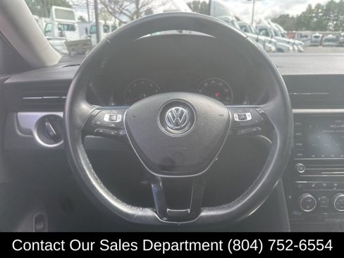 Used 2020 Volkswagen Passat 2.0T SE image 16