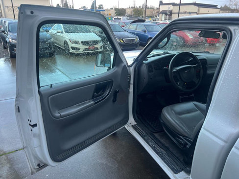 Used 2005 Ford Ranger XLT image 11