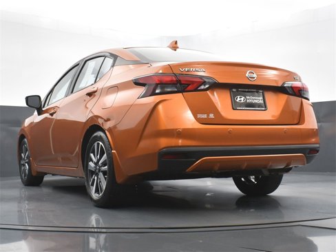 Used 2021 Nissan Versa SV image 24