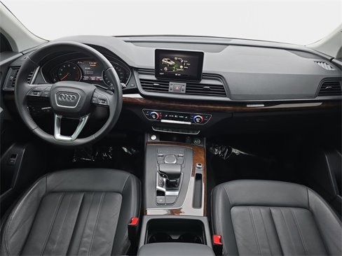 Used 2020 Audi Q5 2.0T Premium w/ Convenience Package image 16