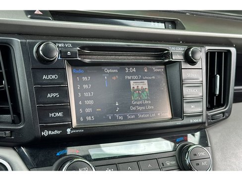 Used 2018 Toyota RAV4 XLE image 20