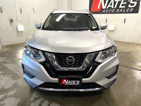 Used 2020 Nissan Rogue SV image 7