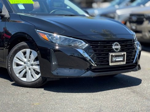 Used 2024 Nissan Sentra S image 3