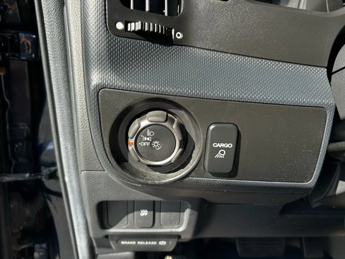 Used 2010 Honda Ridgeline RTS image 15