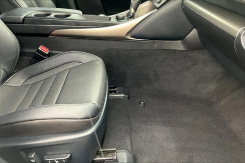 Used 2016 Lexus IS 200t image 22