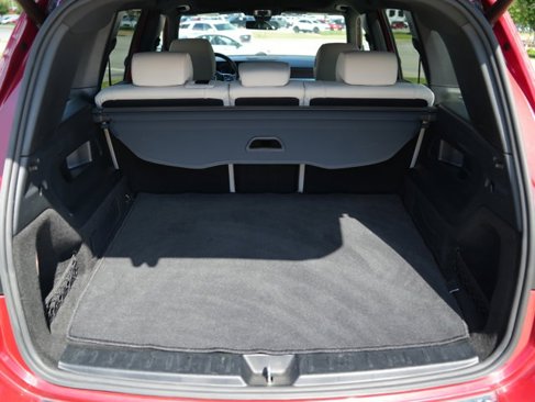 Certified 2021 Mercedes-Benz GLB 250 4MATIC w/ Premium Package image 17