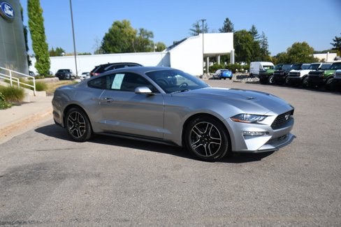 Used 2022 Ford Mustang Premium image 8