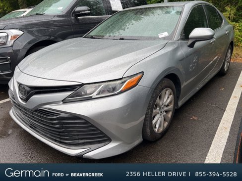 Used 2019 Toyota Camry LE image 1
