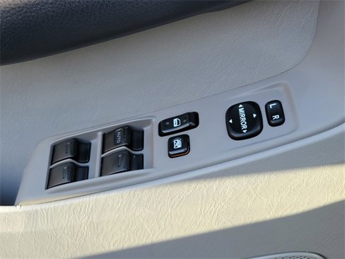 Used 2003 Toyota 4Runner SR5 image 24