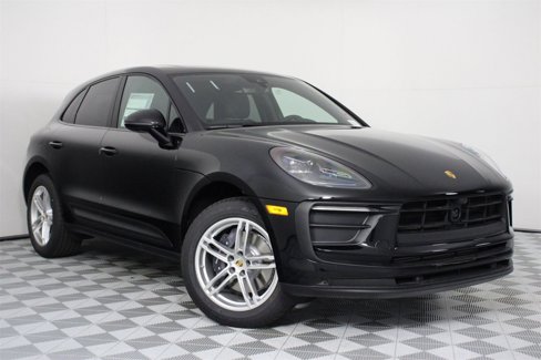 New 2025 Porsche Macan image 9