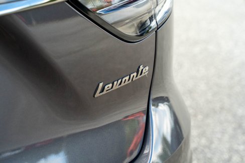Used 2022 Maserati Levante Modena image 12