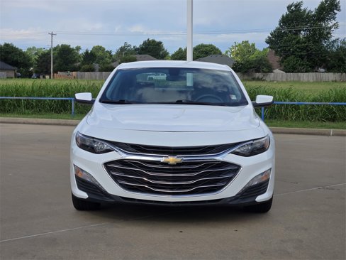 Used 2022 Chevrolet Malibu LT image 2
