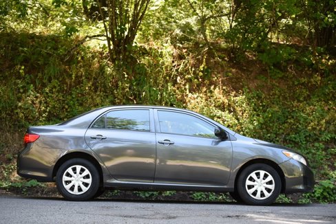 Used 2010 Toyota Corolla LE image 15