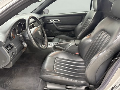 Used 2004 Mercedes-Benz SLK 230 image 15