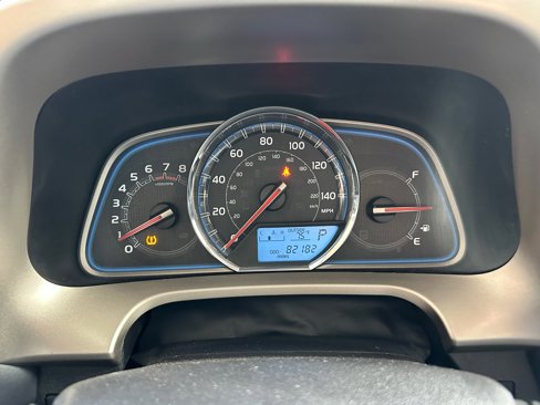 Used 2013 Toyota RAV4 Limited image 22