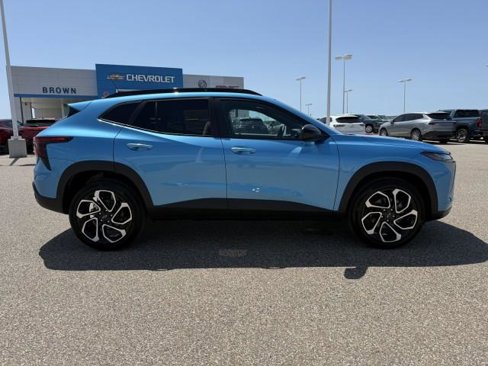 New 2025 Chevrolet Trax RS image 9