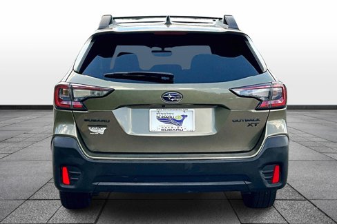 Used 2020 Subaru Outback Onyx Edition XT image 4
