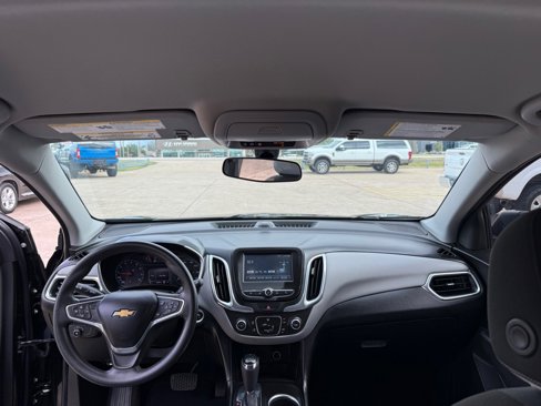 Used 2018 Chevrolet Equinox LS image 21