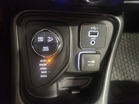 Used 2020 Jeep Compass Trailhawk w/ Leather Interior Group image 18