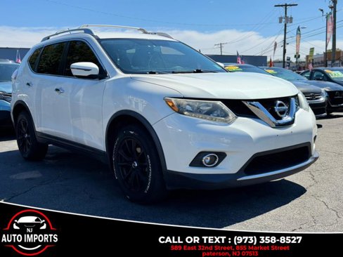 Used 2016 Nissan Rogue SV image 3