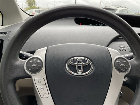 Used 2011 Toyota Prius Five image 19