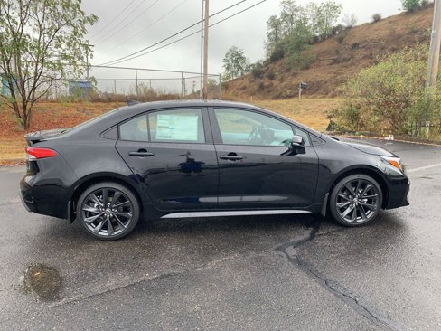 New 2026 Toyota Corolla SE image 3