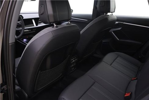 Used 2025 Audi A3 2.0T Premium Plus w/ Premium Plus Package image 7