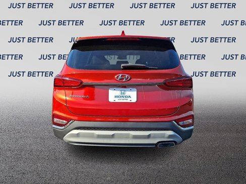 Used 2019 Hyundai Santa Fe SEL image 5