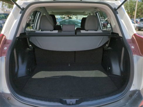 Used 2013 Toyota RAV4 XLE image 14