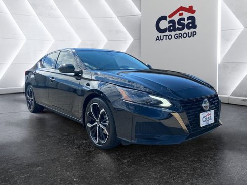 Certified 2024 Nissan Altima 2.5 SR w/ SR Premium Package image 1