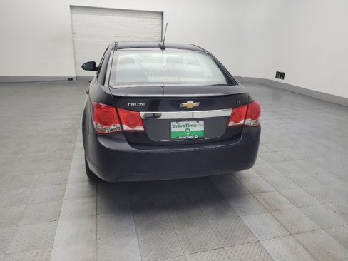 Used 2015 Chevrolet Cruze LT image 6