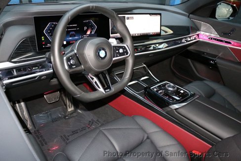 Used 2023 BMW 740i w/ Parking Assistance Package image 21