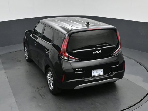 Used 2023 Kia Soul LX image 52