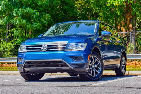 Used 2019 Volkswagen Tiguan S image 1